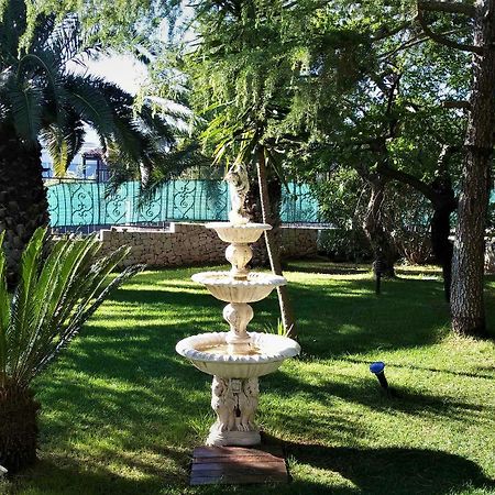 B&B Lo Smeraldo Кастелана Гроте Екстериор снимка